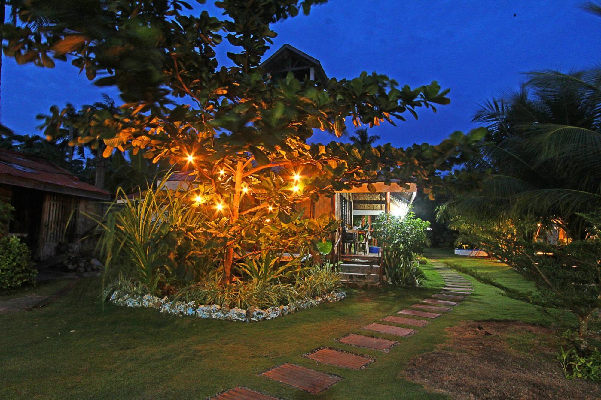 Villa Consolacion Resort General Luna  Eksteriør billede